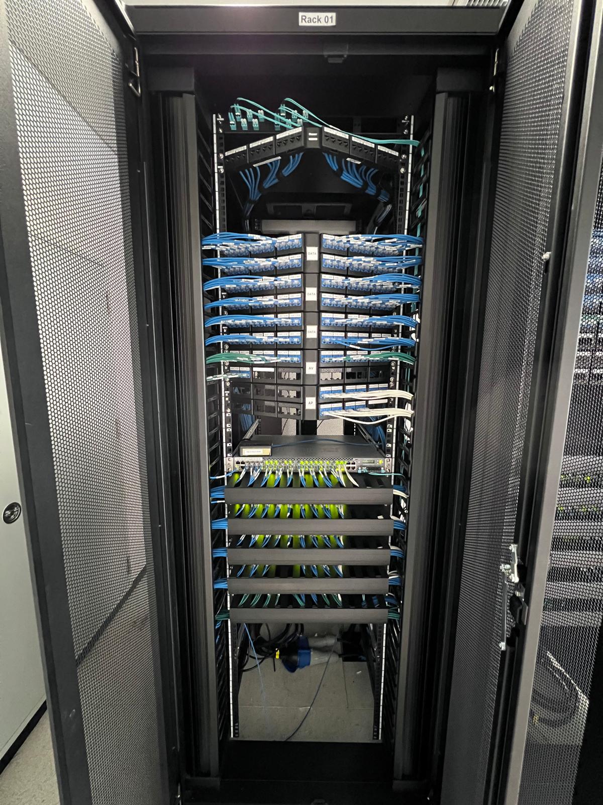 cloud infrastructure support services with server management and data center operations
